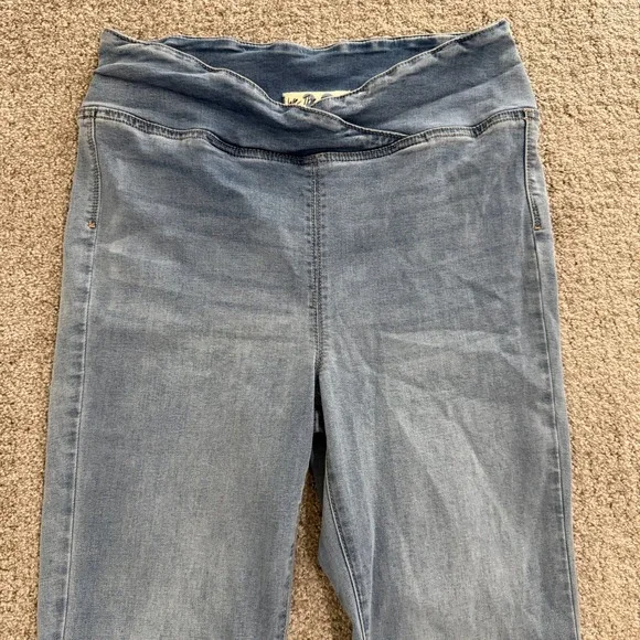 We The Free People Venice Beach Pull On Flare Jeans 30 70s Retro Hippie Indie - Picture 3 of 11